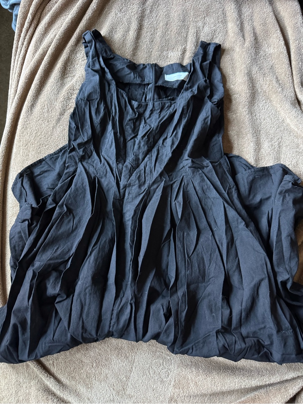 OAK + FORT Black Sleeveless Gathered Maxi Dress